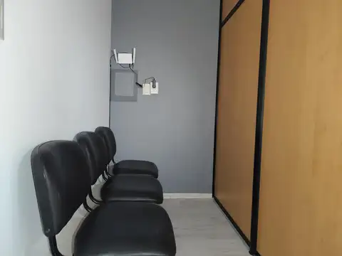 Oficina en Venta 24 años