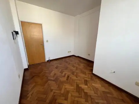 Oficina / Consultorio  en Alquiler  en Villa Ballester