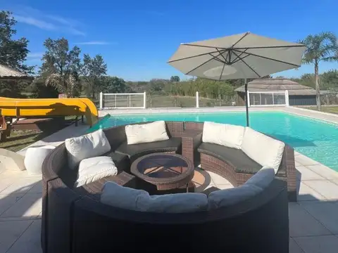 OPORTUNIDAD ÚNICA,Venta Casa Quinta, Villa La Ribera,Iriondo