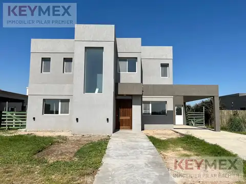 Casa Venta   San   Sebastian   3 dormitorios tenis fútbol galeria pileta golf equitacion