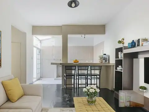 Venta Departamento Belgrano 2 Ambientes Patio Reciclado