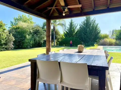 Casa en Venta al Oeste
