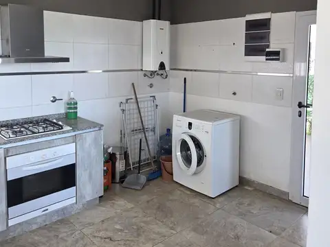 Casa 4 Amb. Jardin y Piscina Club de Campo Horizontes Al Sur Corredor Verde Canning San Vicente