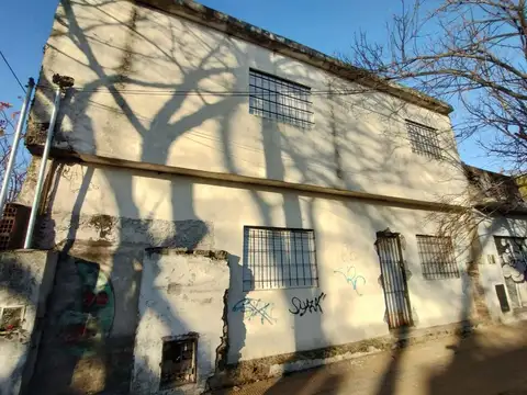 VENTA CASA A TERMINAR + VIVIENDA LISTA EN BECCAR