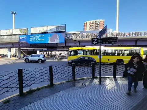 Av Maipú  8