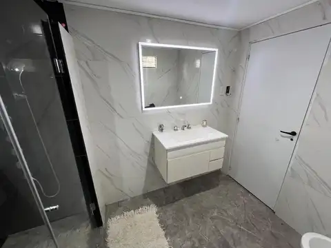 Venta casaquinta en el KM 44, Ruta 2, El Peligro