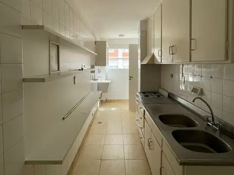 Departamento en alquiler en Acassuso Vias  /  Santa Fe