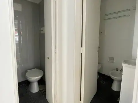 Departamento en Alquiler en Acassuso Vias  /  Santa Fe, USD 900