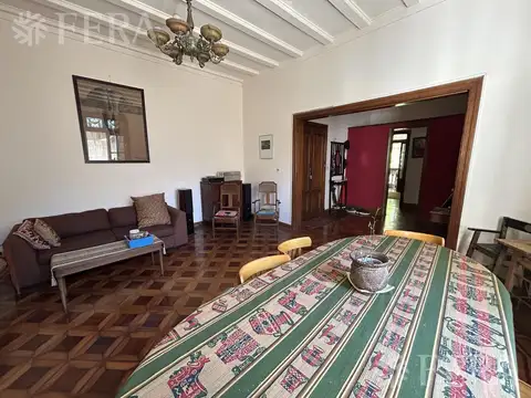 Depto Tipo Casa 5 ambientes con 2 baños