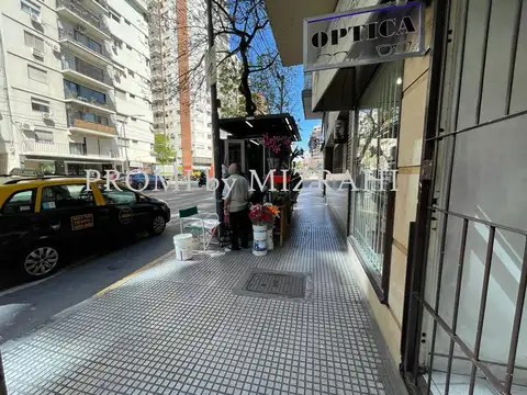 Venta Local Comercial con renta en Barrio Norte