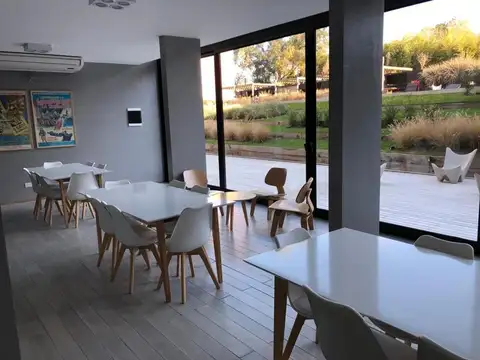 Departamento en Venta con 1 cochera