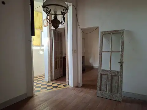 Depto Tipo Casa en Venta en Parque Avellaneda, USD 65.000