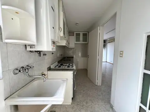 Departamento en Venta en Acassuso Vías / Santa Fe, USD 158.000
