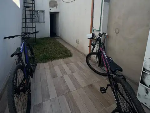 DEPARTAMENTO 2 AMBIENTES SEMIAMOBLADO