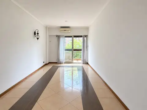 4 AMB CON DEPENDENCIA - BAÑO COMPLETO Y TOILETTE - BALCON - AL FRENTE -APTO PROFESIONAL