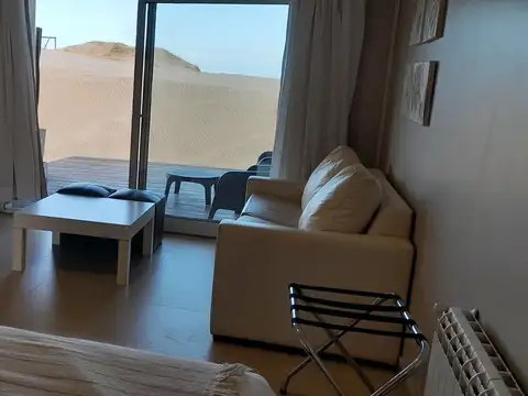 Monoambiente en la playa . Dunas del Mar.
