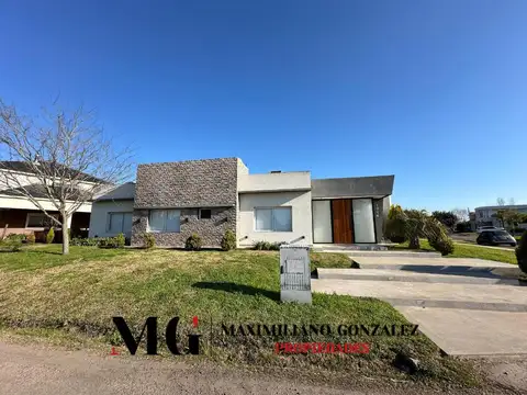 Casa en venta , 5 ambientes - Santa Rita, San Vicente