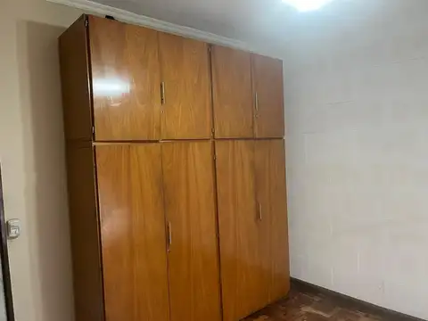 DEPARTAMENTO T/CASA   DOS AMBIENTES   VELAZQUEZ