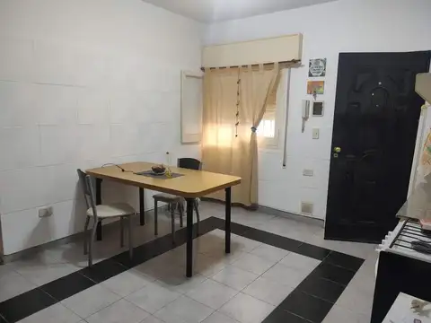 Depto Tipo Casa en Venta en Echesortu, USD 43.000