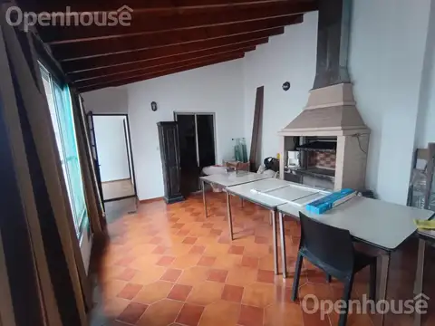 ALQUILER PH CON PATIO Y QUINCHO CON PARRILLA