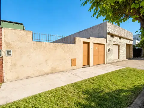 OPORTUNIDAD Venta de Casa 3 AMBIENTES ESCUCHA OFERTA