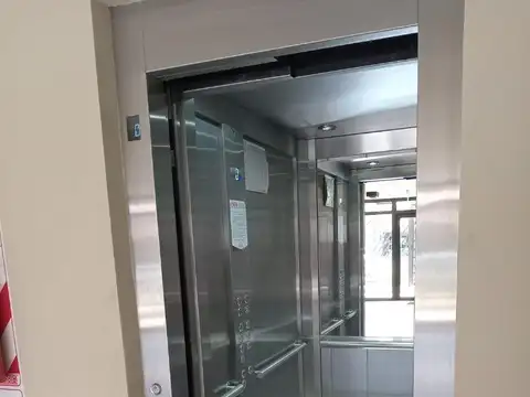 Teniente Ibañez 400
