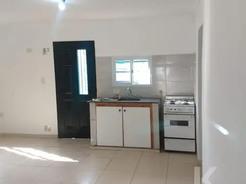 Departamento en Venta en Villa Elvira, USD 33.000