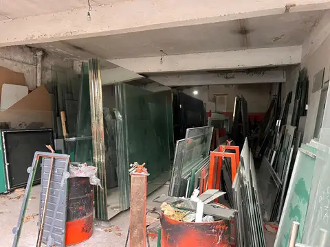 Galpon en Alquiler 18  mts Fondo