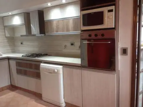 Departamento en Venta de 9 ambientes