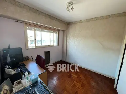 EMILIO LAMARCA Y AV. BEIRO - T/AL FTE 50 M2 IMPEC BALCON VISTA ABIERTA TODO SOL TODO EXTERNO