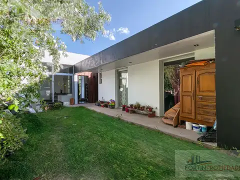 calle 665 y 14  La Plata