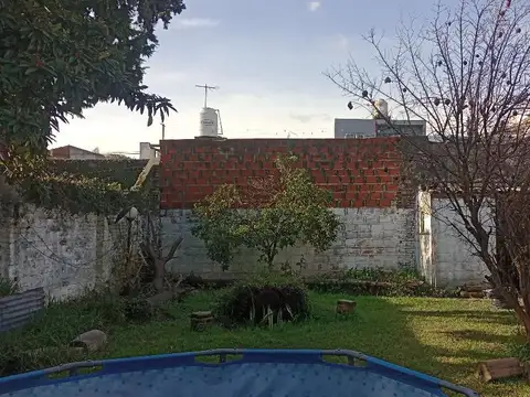 CASA EN LOTE PROPIO A MODERNIZAR, LOTE 9.35 X 24.50