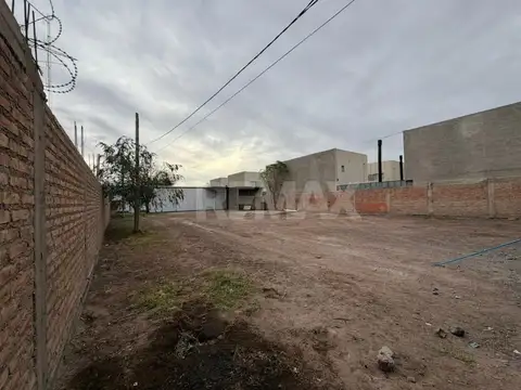 Galpon en Alquiler en Neuquen, $ 4.000.000