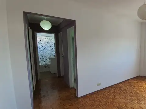 Vuelta De Obligado 3000, Piso 14