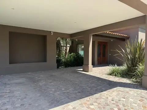 Casa en Venta en Altos De Campo Grande, USD 538.000
