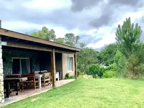 Casa en Venta con 4 cocheras