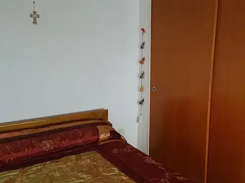 Depto Tipo Casa en Venta en Villa del Parque, USD 140.000