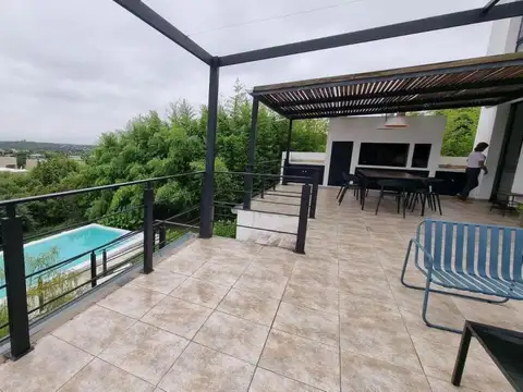 Casa de 4-5 dormitorios - Estancia Q2 - Fondo norte + Pileta
