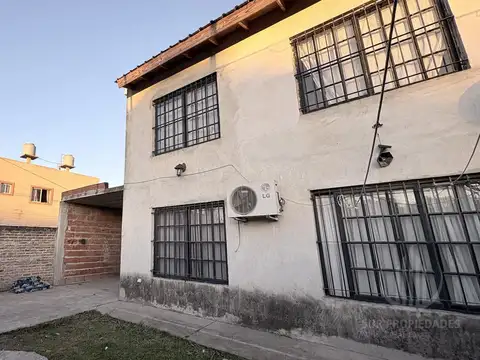 Capitan Olivera  al 2700