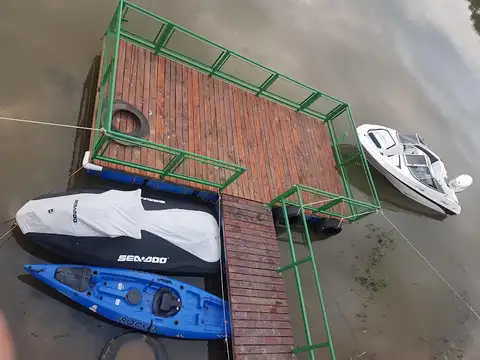 EXCLUSIVA VENTA CASA VISTA AL ARROYO LAUREL HELVECIA