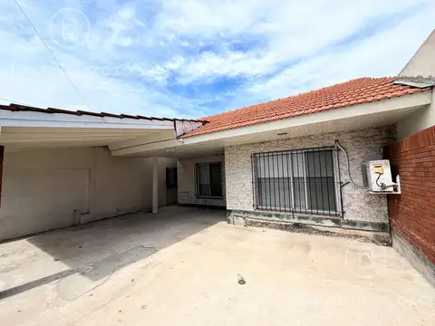 Casa en Venta en Banfield, USD 185.000
