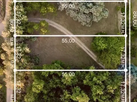 Terrenos de 950 m2 - a metros del Casco Urbano