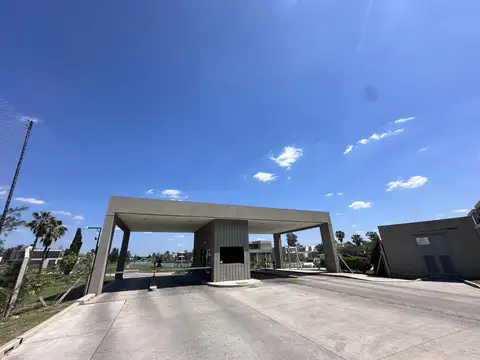 Terreno en Venta 18  mts Frente