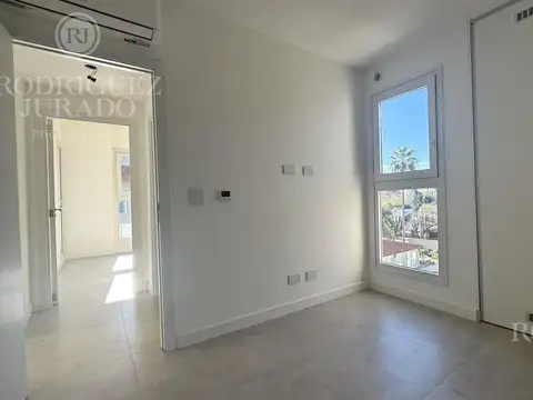 Departamento en Alquiler con 1 cocheras