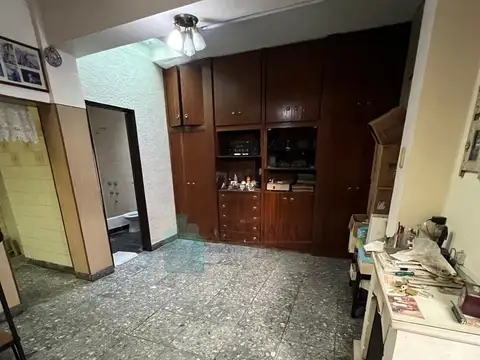 Casa 7 ambientes con 3 baños