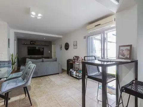 Depto Tipo Casa 3 ambientes con 1 baño