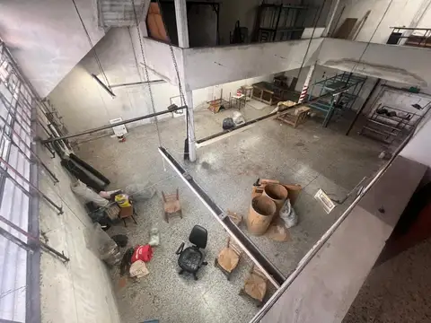 Alquilo Galpon Al Fondo en Villa Bosch Trifasica F: 11252
