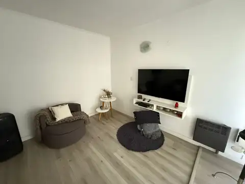 Depto Tipo Casa en Venta de 5 ambientes