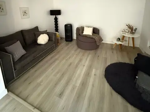 Depto Tipo Casa en Venta de 4 dormitorios