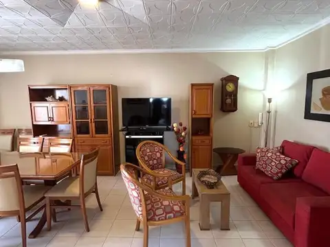 AMOBLADO 3 DORM CON BALCON